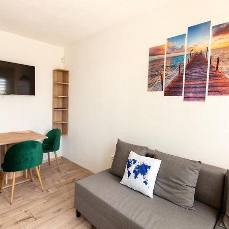 Ahoy Relax Apartmany Nesvady Eksteriør billede
